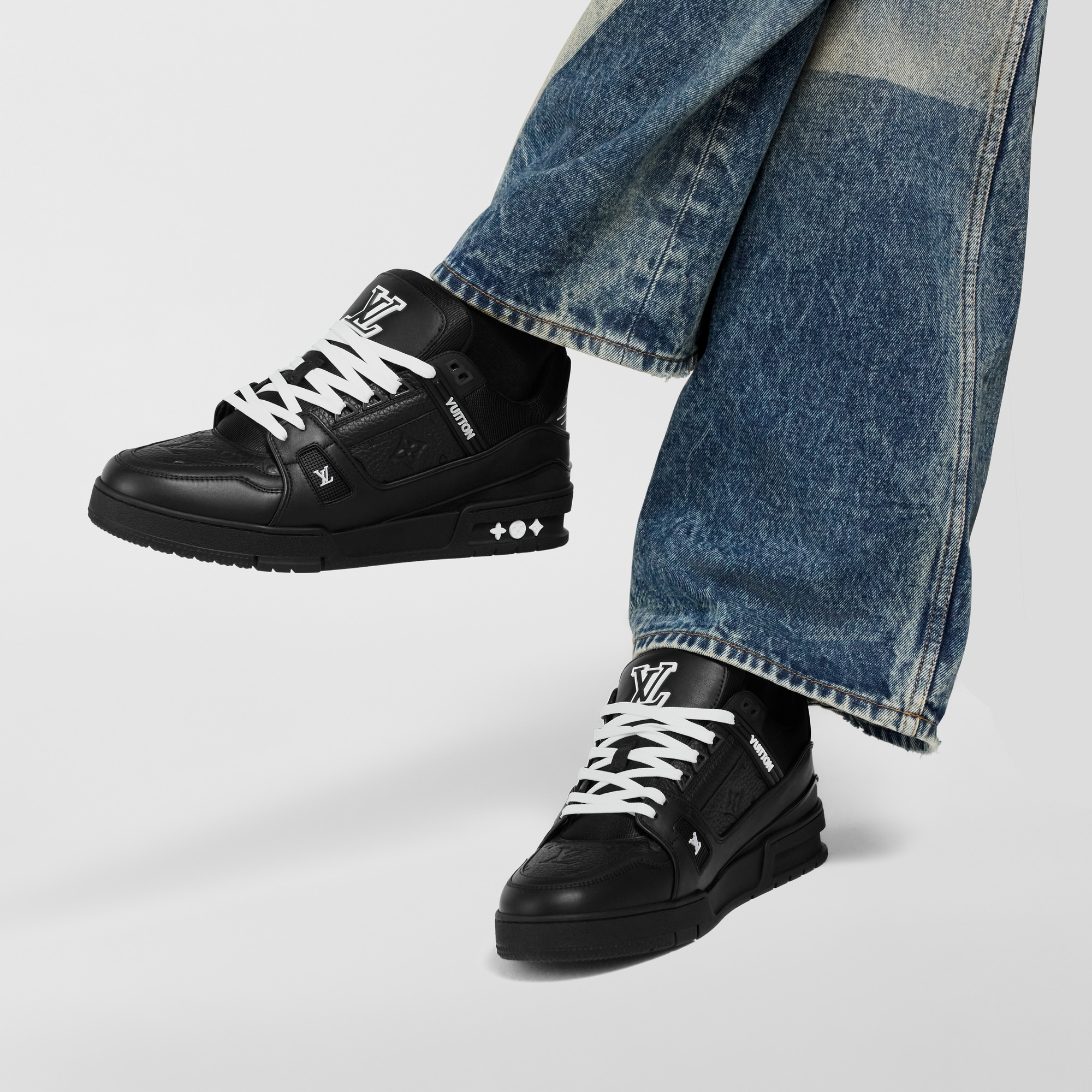 LV Trainer Sneaker - Shoes | LOUIS VUITTON